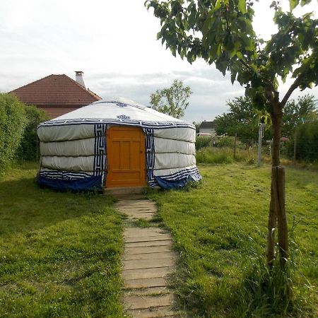 Yourte Mongole Huriel Zewnętrze zdjęcie
